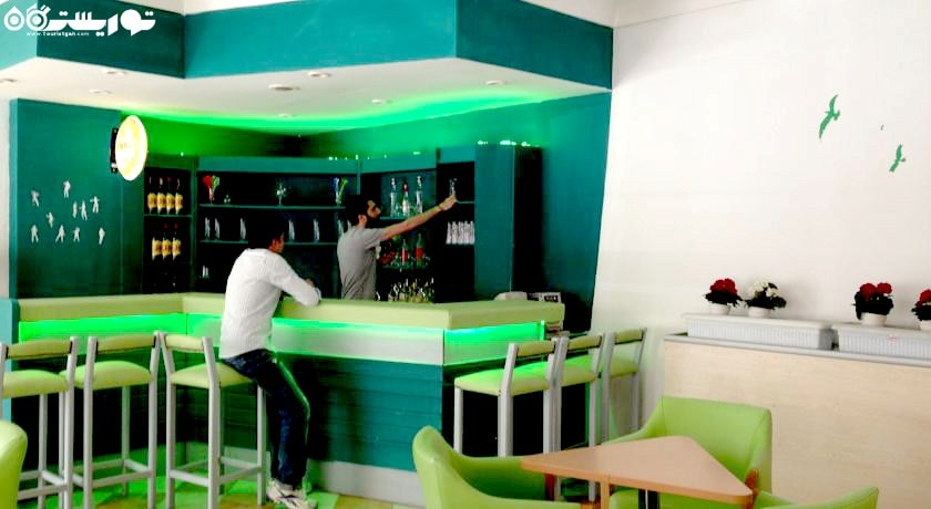 نمایی از بار هتل سنتور